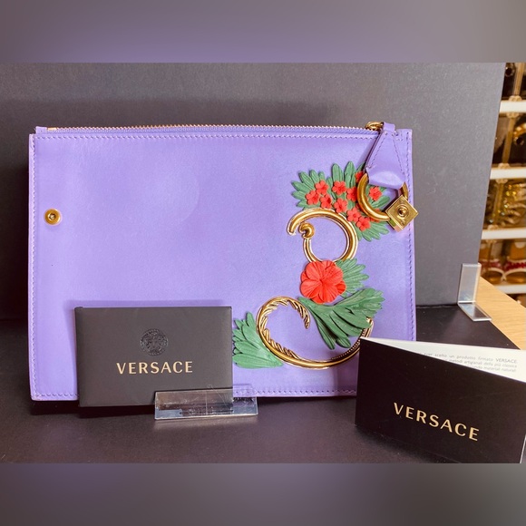 VERSACE Calfskin Flower Barocco Pouch in Violet Authentic - Picture 7 of 15